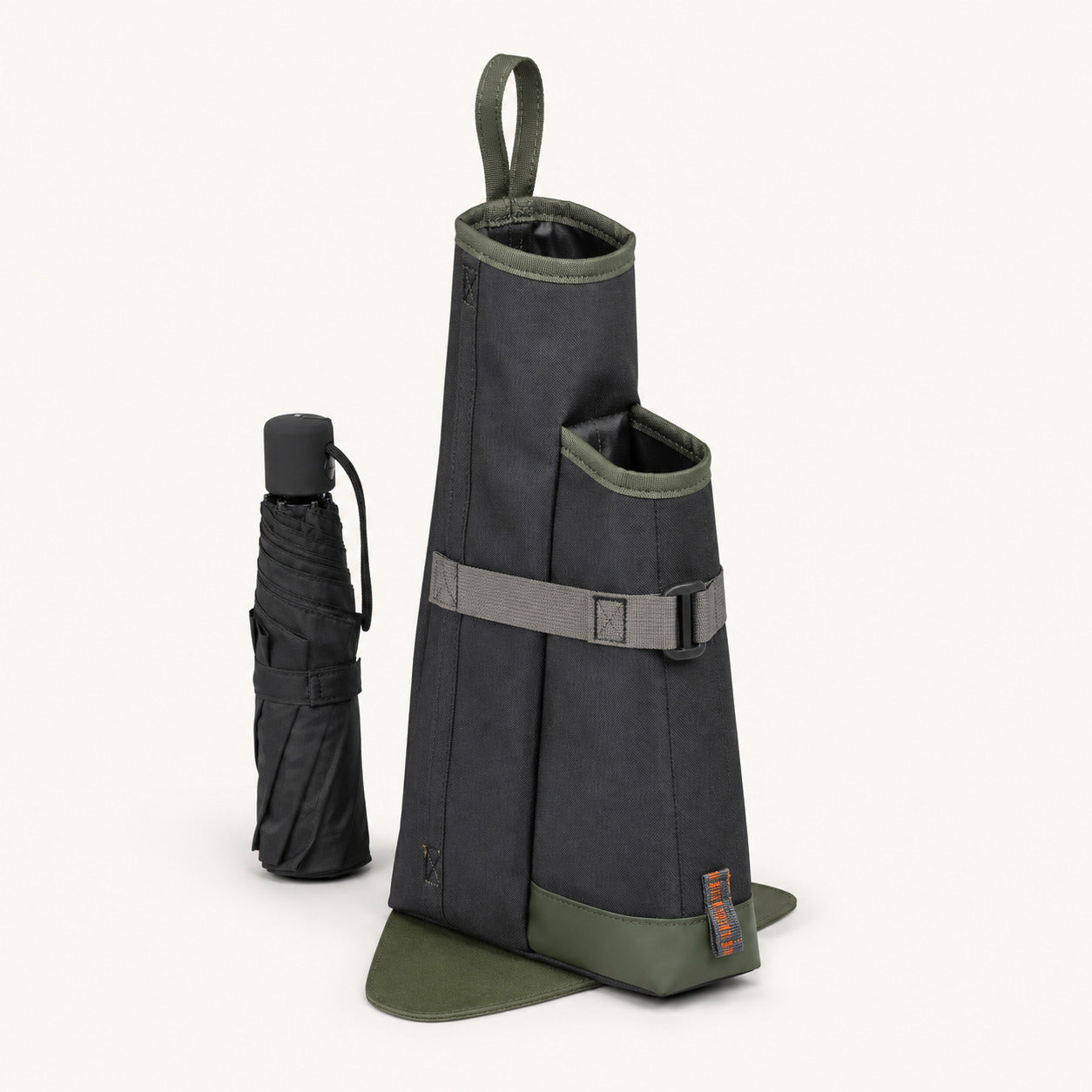 Dual Umbrella Car Boot Dock with Removable Drip Base